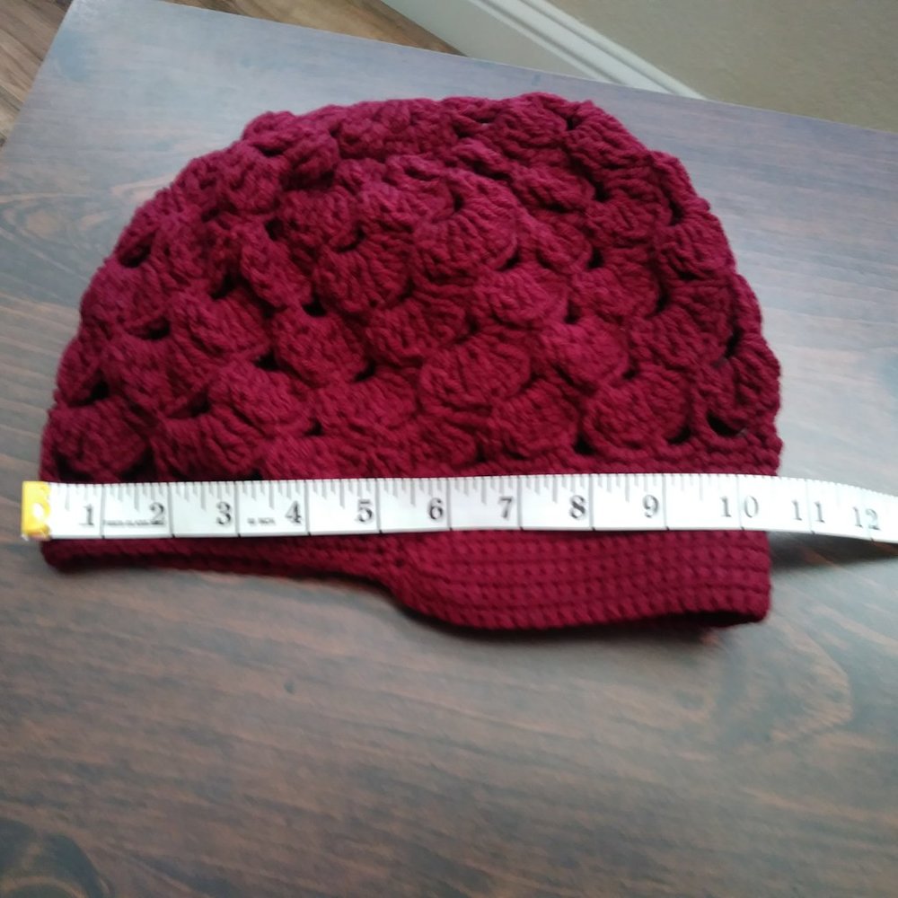 Handmade Worsted Caps Color Red - Picture 6 of 9